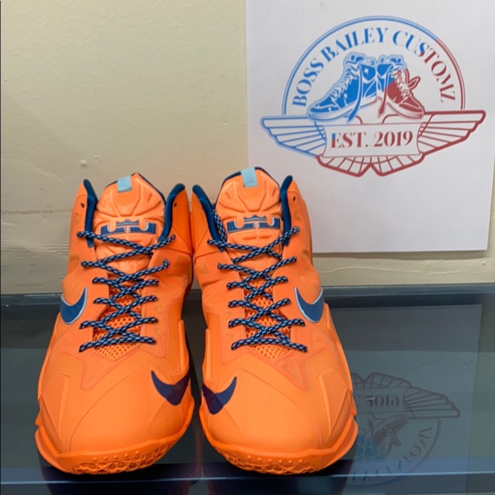 Nike Lebron 11 GS “Atomic Orange” 621712-801 Sz:7Y